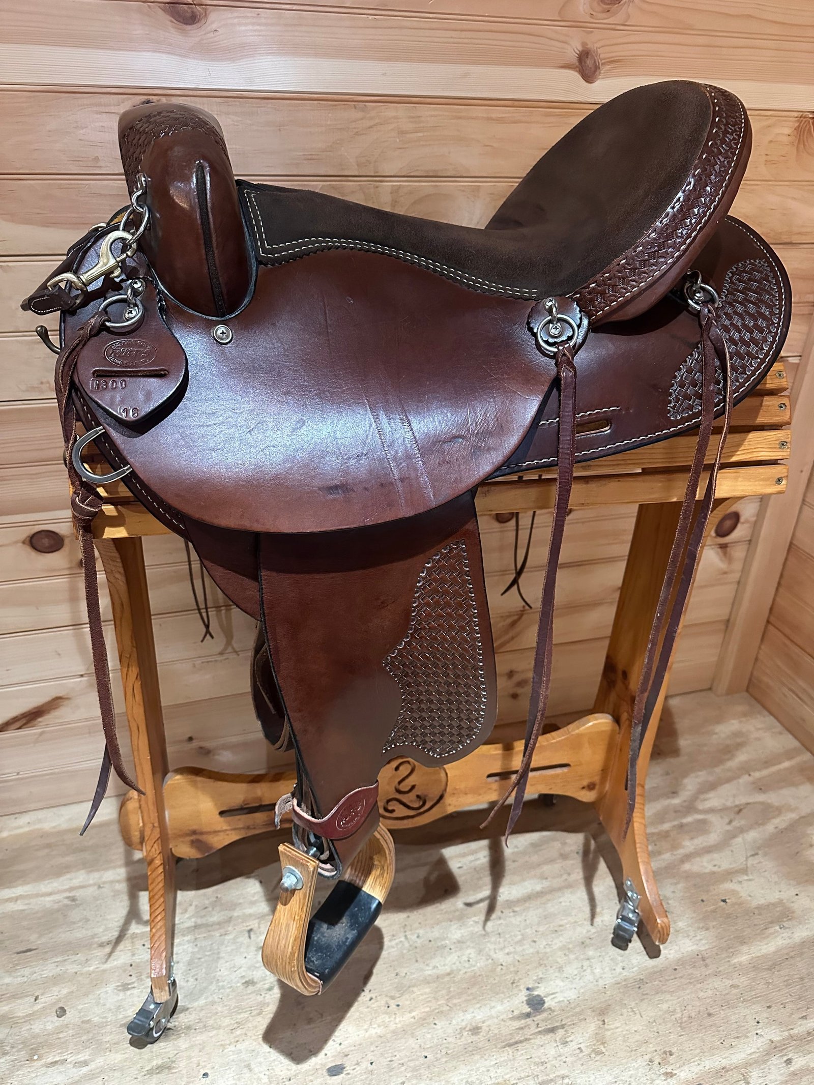 buy Ruff’s Endurance Trail saddle online USA