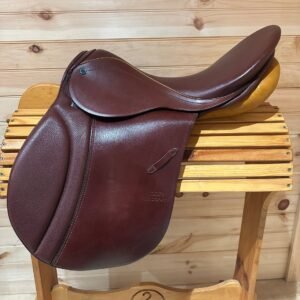 Stubben Siegfried VSD saddle for sale USA
